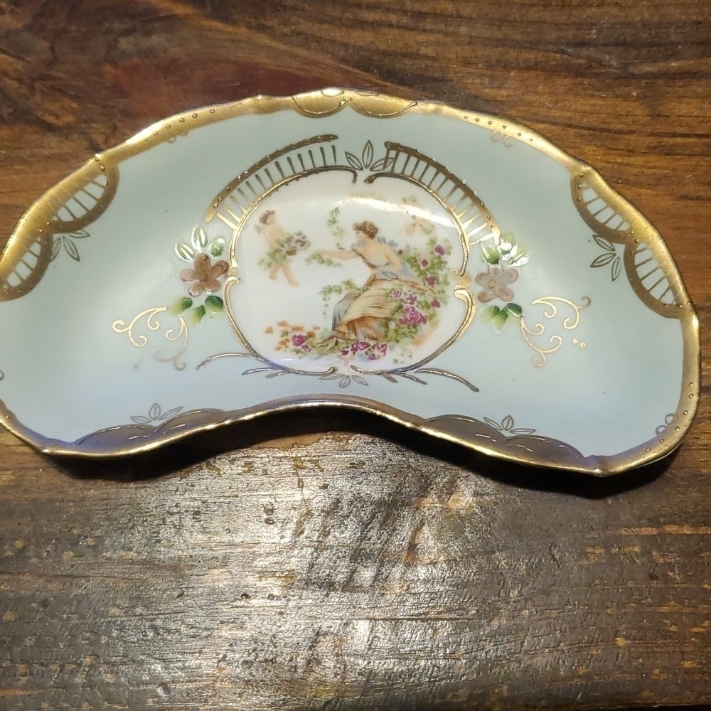 Vintage Lenwille Bone Dish